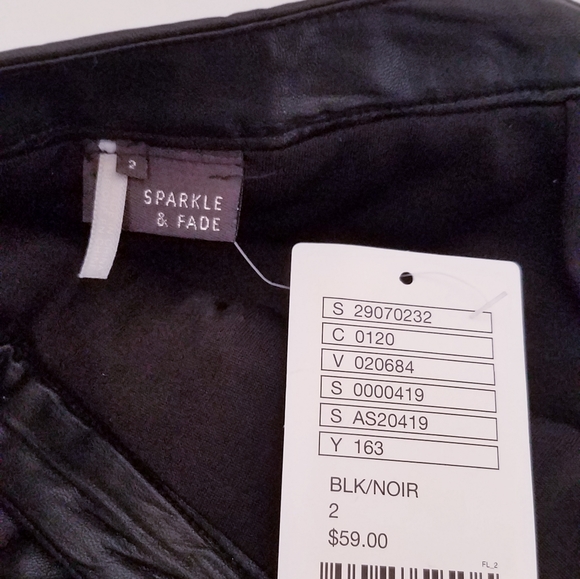 Sparkle & Fade Quilted Faux Leather Skirt (size:2) - Picture 4 of 8